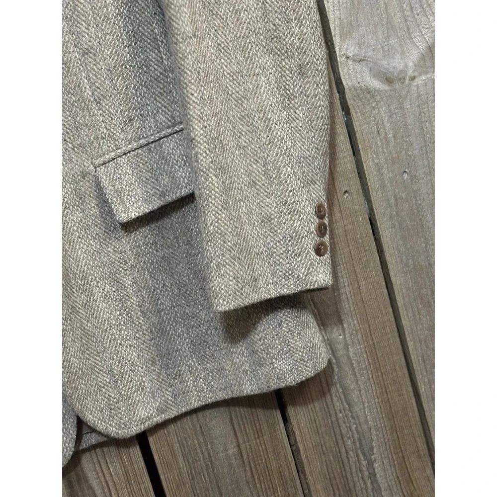 Vtg Levi's Menswear Tweed Blazer 100% Wool Brown Men 40R Herringbone Made in USA